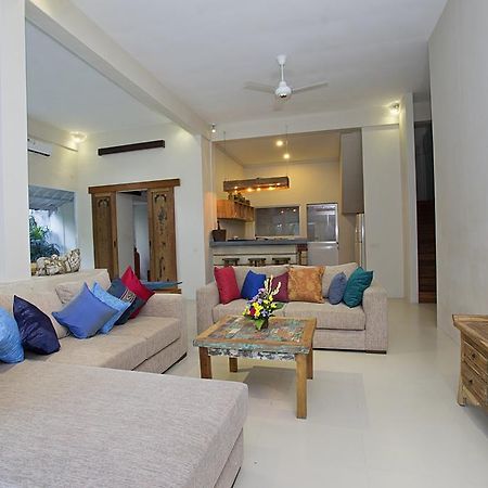 Villa Arushi Seminyak  Bagian luar foto