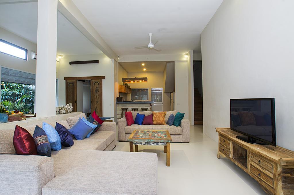 Villa Arushi Seminyak  Bagian luar foto
