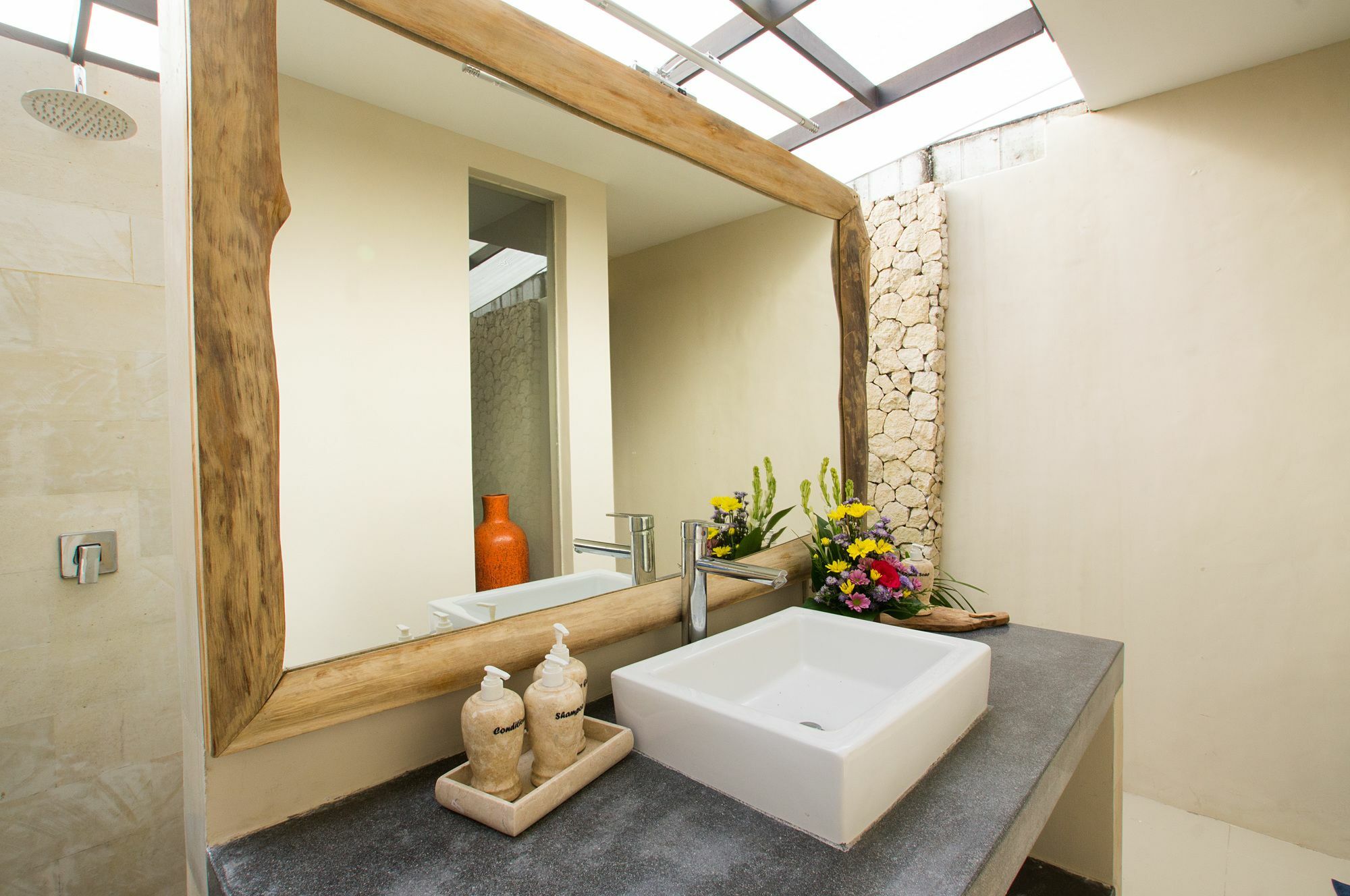 Villa Arushi Seminyak  Bagian luar foto