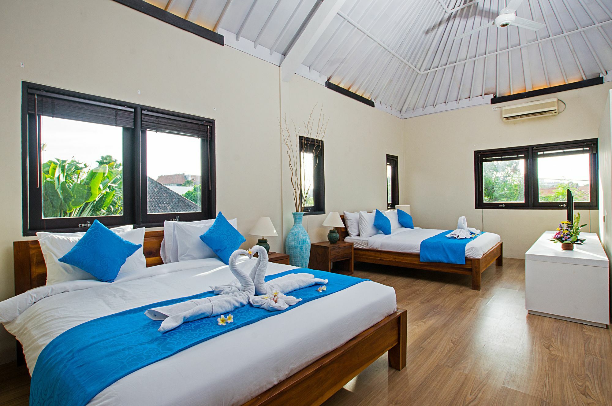 Villa Arushi Seminyak  Bagian luar foto